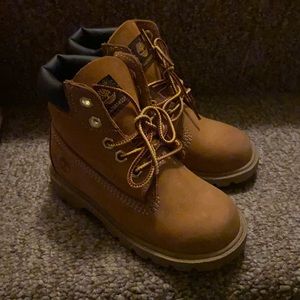 Toddler gently used Timberland wheat boots